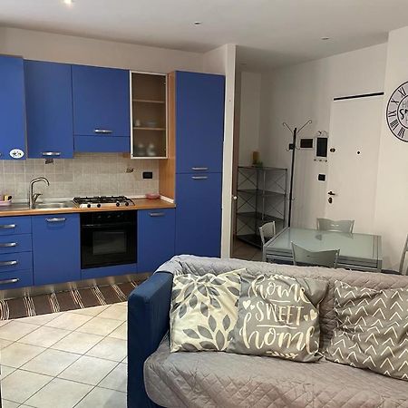 Casa Celeste, Bilocale Nel Pieno Centro Di Αλάσιο Εξωτερικό φωτογραφία